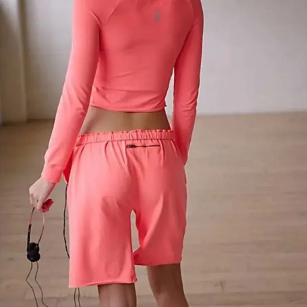 FP Movement by Free People Coral Athletic Shorts & top set - Picture 3 of 5